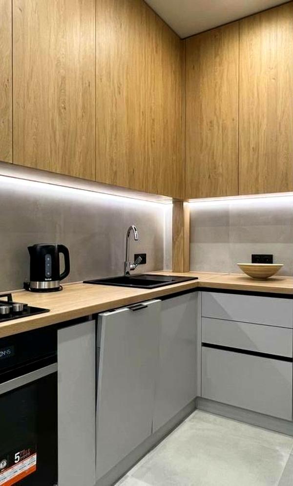 Modern Apartment with Designer Interior and Full Amenities