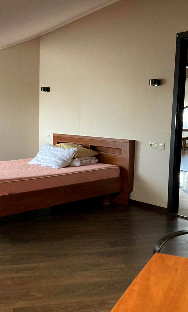 3-Room Apartment with Euro Renovation