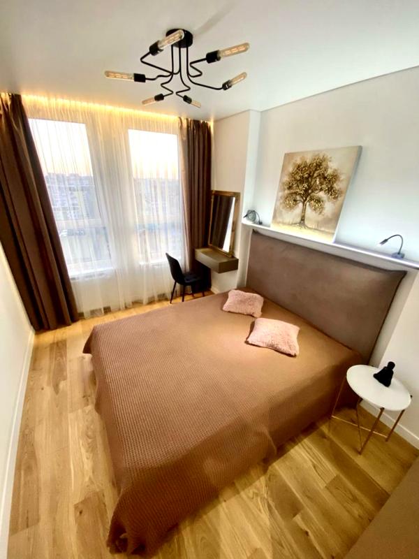 One-bedroom apartment in Shevchenko Street, ЖК Semycvit, with terrace and city view