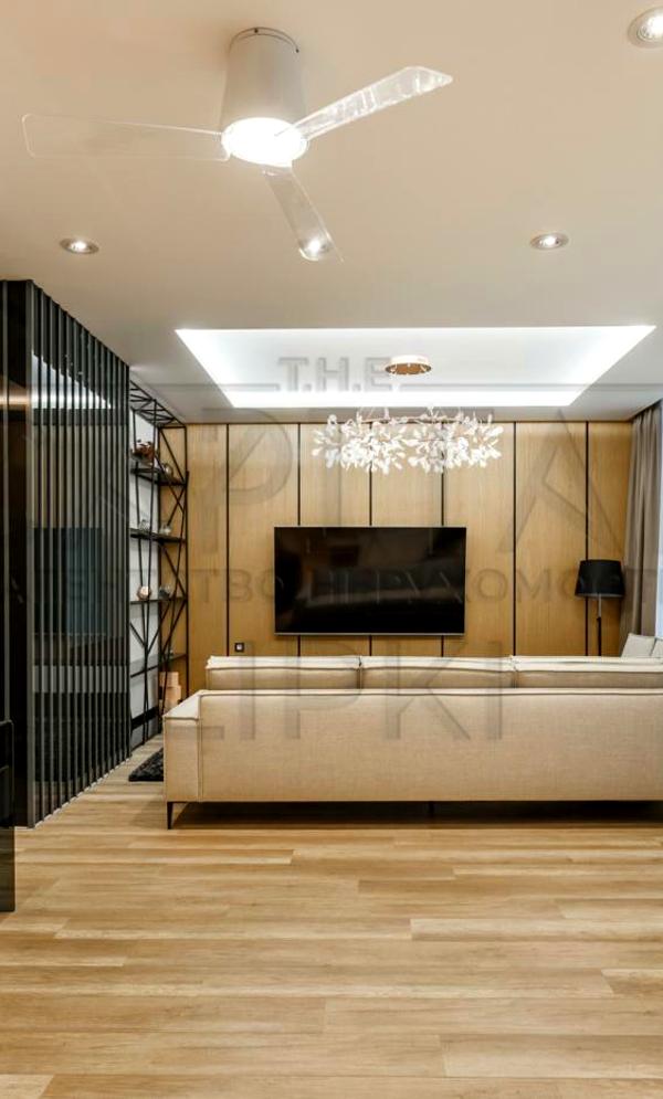 Luxurious 5-Room Apartment in Elite Novopecherski Lipki Complex