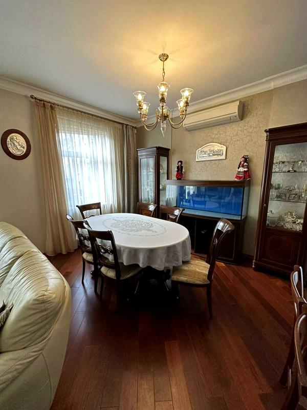 4-Room Spacious Apartment near City Center with Garage and Modern Amenities
