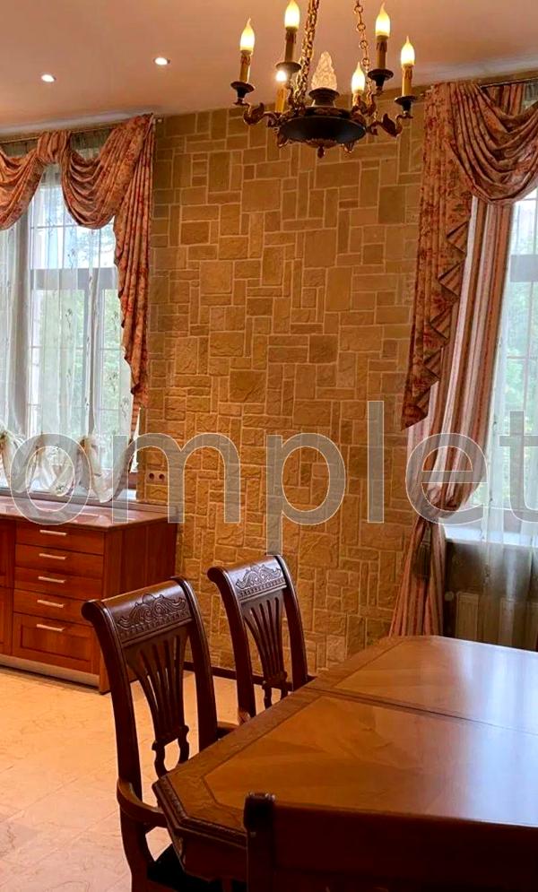 Historic Center 3-Room Apartment in Writer's House, Kotsyubynsky Street