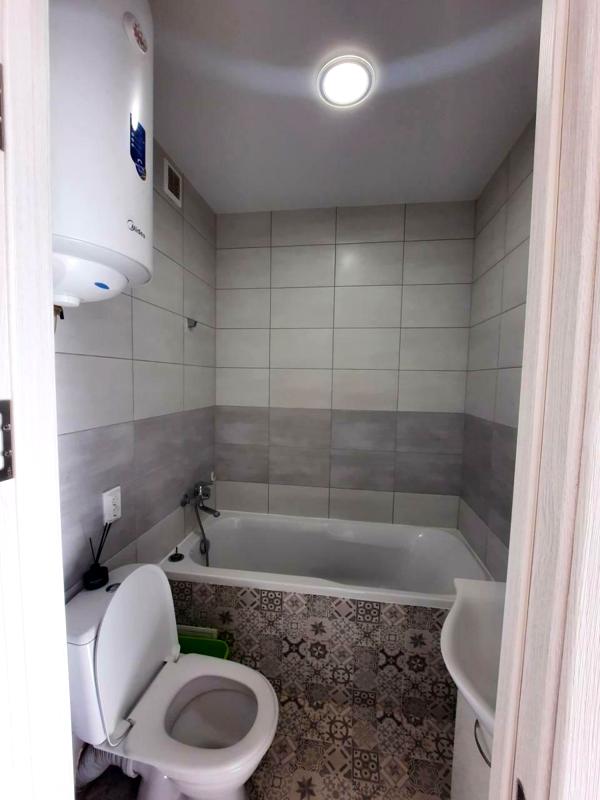 Smart Apartment near Shevchenkivskyi Hai in Quiet Location