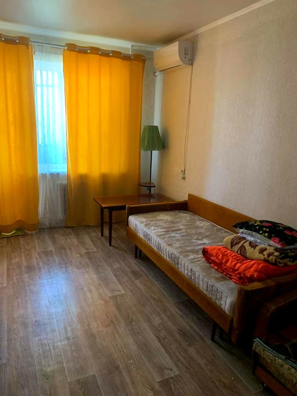 Fully equipped apartment with Wi-Fi and appliances