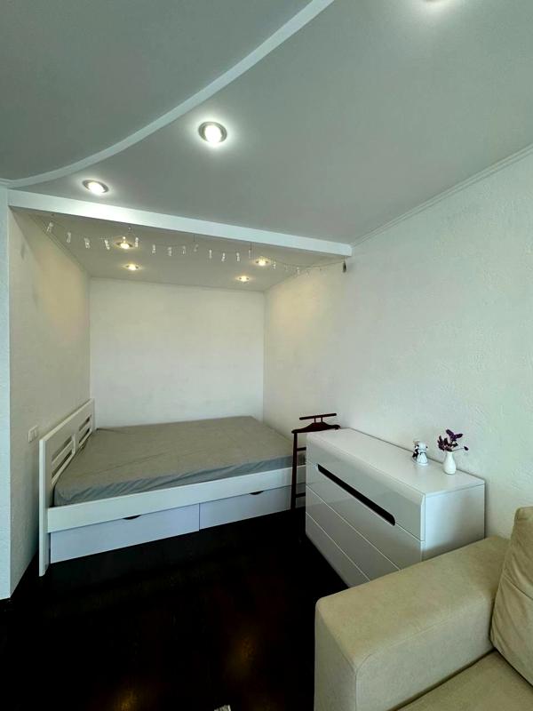 1-Bedroom Apartment in Central District with Modern Design