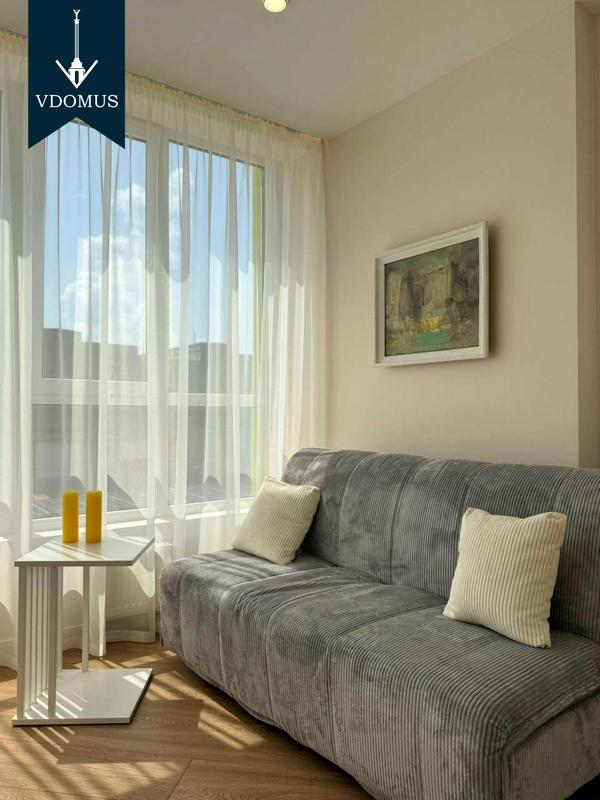 Cozy 2-Room Apartment in Nyvky Park Complex, Close to Metro