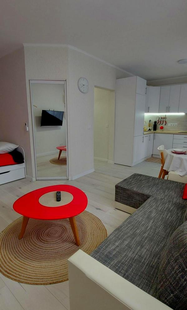 Cozy Apartment in Patriotika Complex near Poznyaki Metro