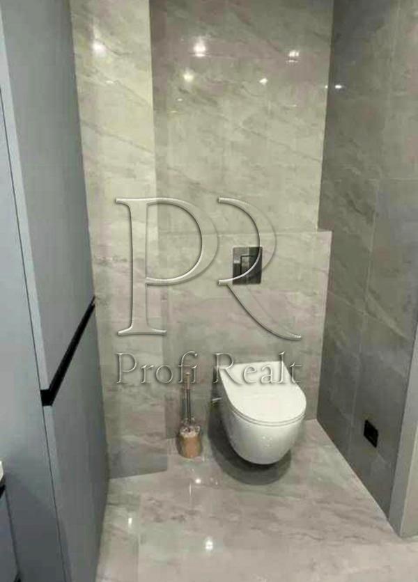 New stylish apartment with Dnipro view, fully furnished