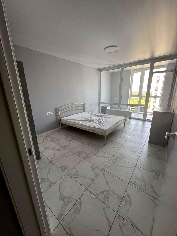 Spacious 1-bedroom apartment in Warsaw Plus Complex