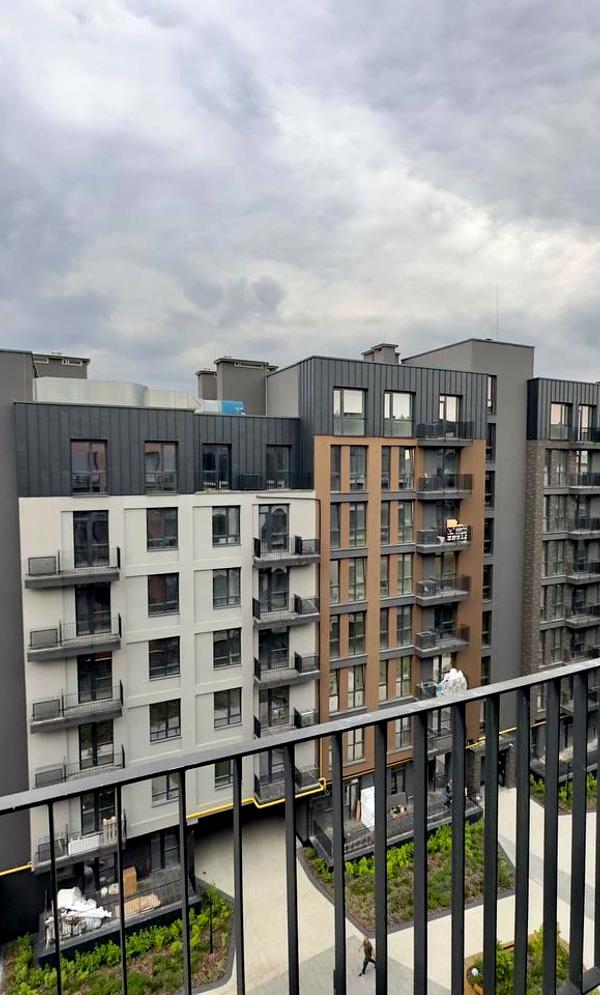 Premium 1-Bedroom Apartment in Avalon Yard Complex, City Center