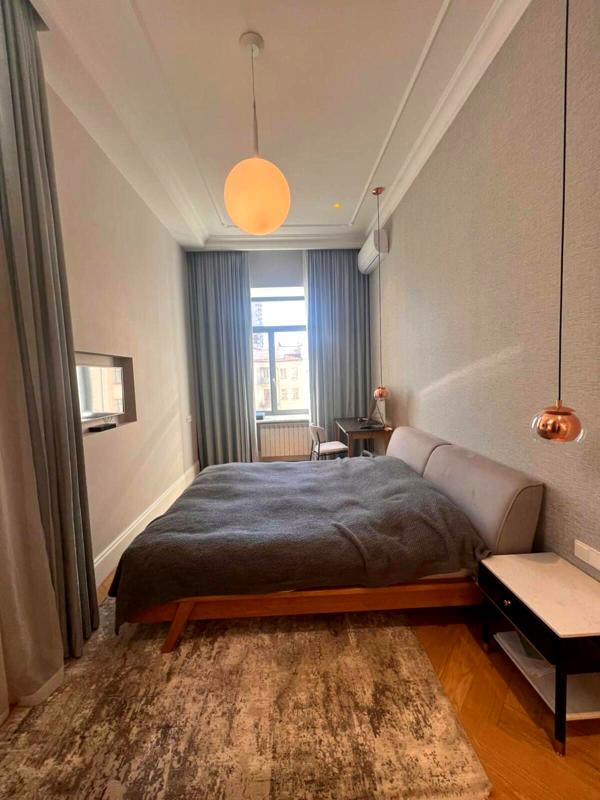 Modern City Center Apartment with Two Bedrooms
