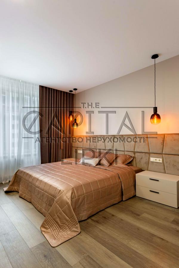 New 3-Room Apartment in Novopecherski Lipki Complex
