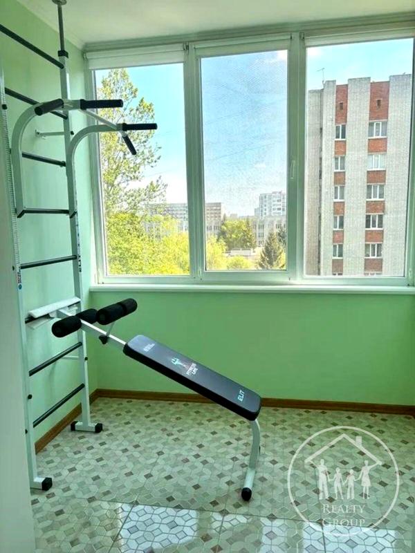 Spacious 2-Bedroom Apartment in Galytskyi Lev Complex with Home Office and Gym Corner