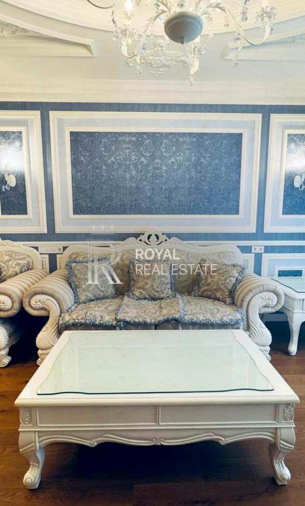 Stylish Apartment on Antonovycha Street, Park Hall Gorky Complex