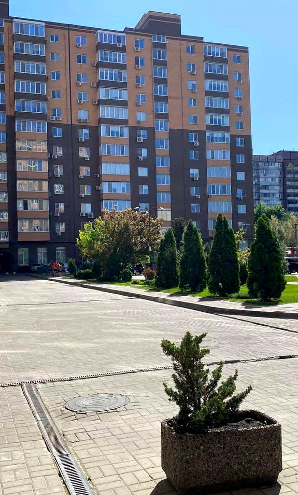 Набережный Квартал кешеніндегі өзен көрінісі бар 2 бөлмелі пәтер