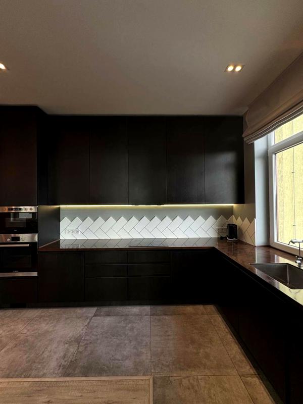 Designer Apartment at Chornovola Avenue, Skhid Sontsia Complex
