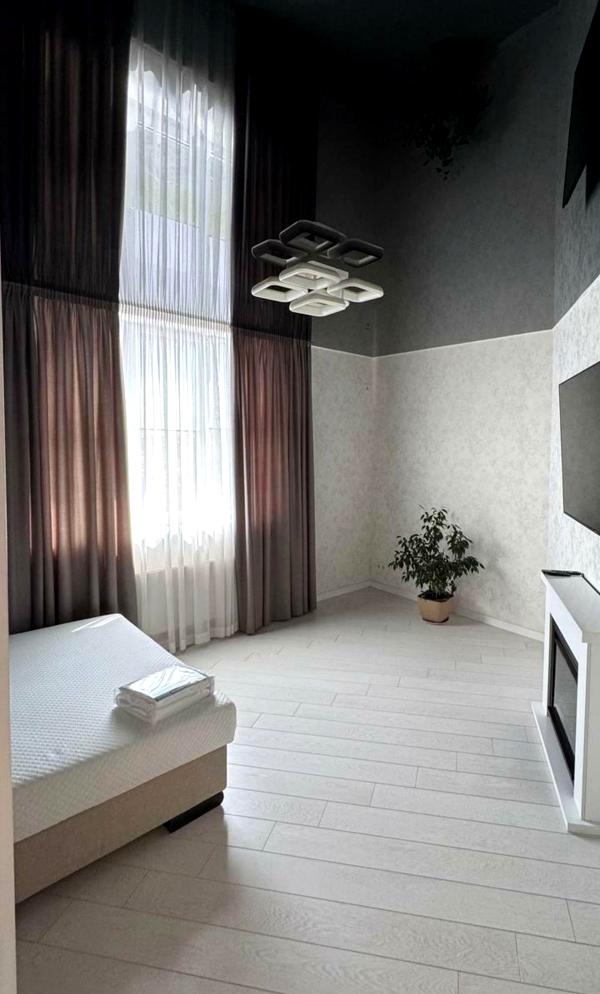One-bedroom apartment with modern design and comfort features