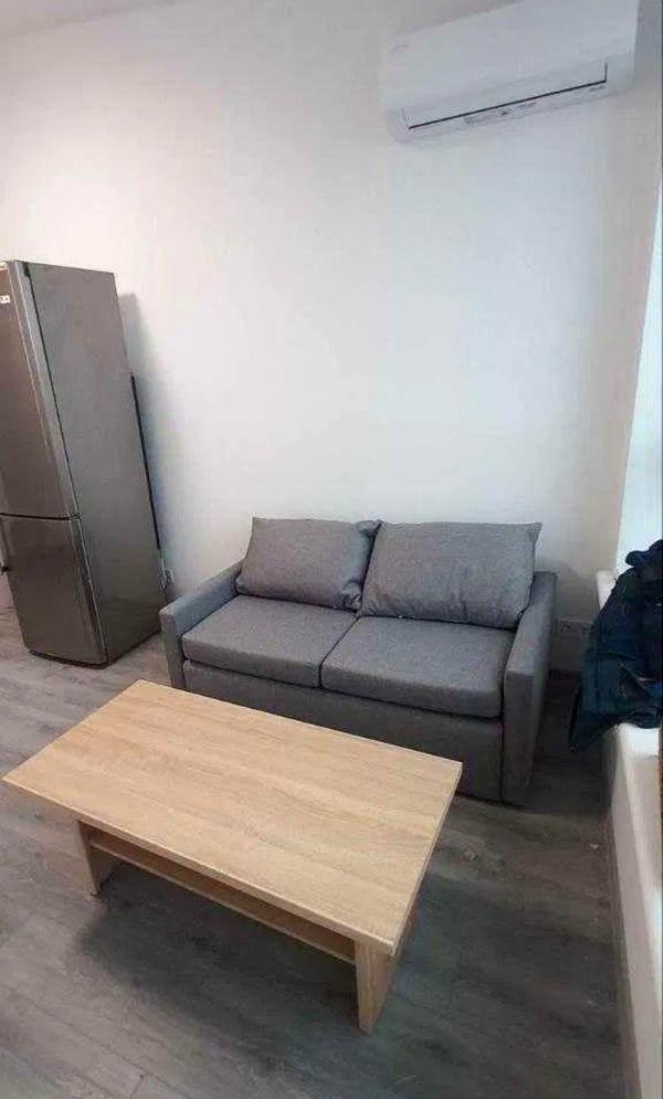 2-Level Fully Furnished Apartment with Modern Amenities