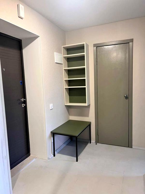 2-Room Apartment on Oleksandra Polya Avenue, Newly Renovated
