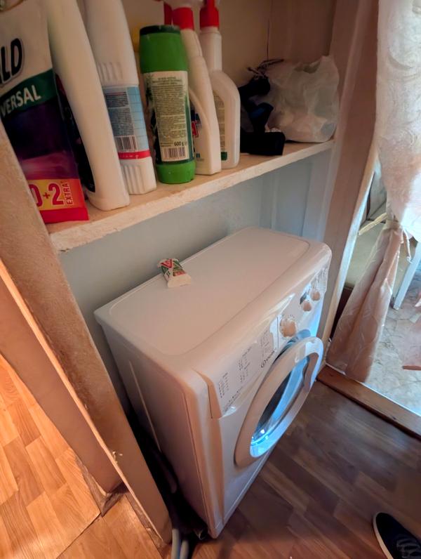 Spacious 2-Room Apartment in Bereznyaky, Left Bank, Dniprovskyi District