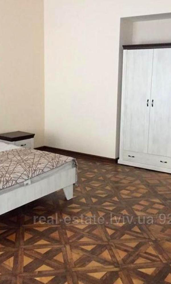 Fully Furnished Apartment with High Ceilings and New Renovation