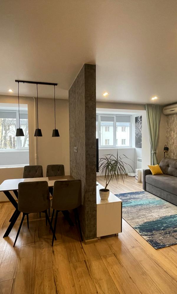 Fully Furnished Apartment near Lukyanivka Metro with Modern Amenities