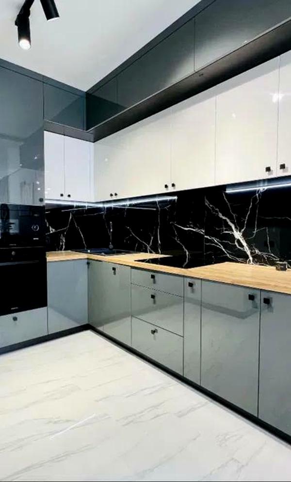 1-Room Studio Apartment with Modern Design in Residential Complex