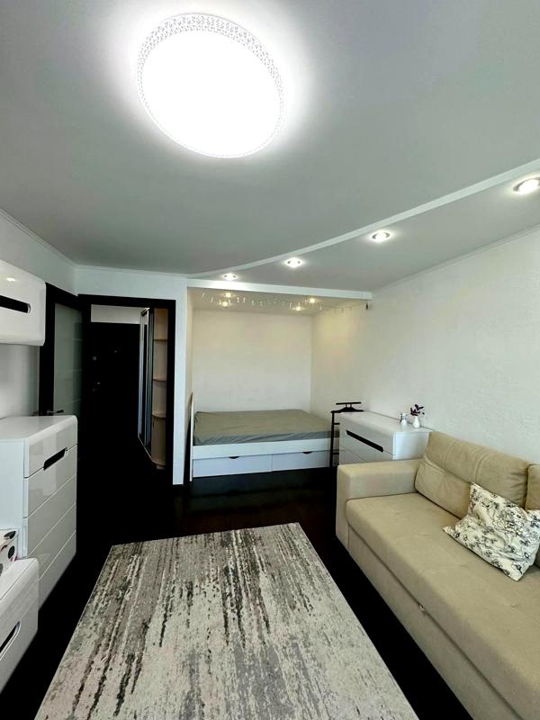 1-Bedroom Apartment in Central District with Modern Design
