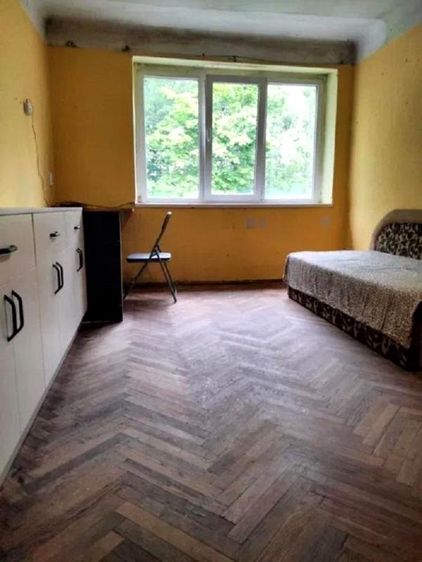 2-Room Apartment in Soviet Condition