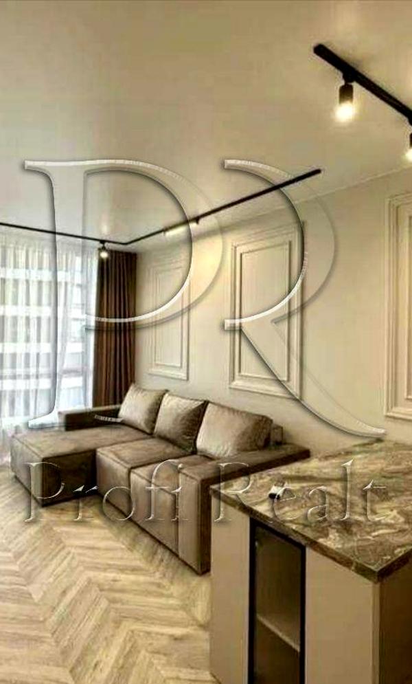New stylish apartment with Dnipro view, fully furnished