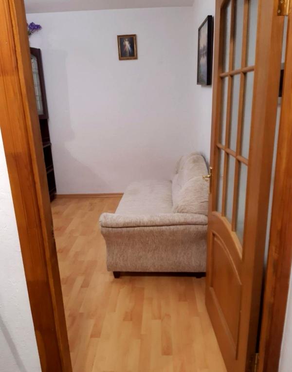 One-bedroom apartment near Okruzhna Street, fully equipped