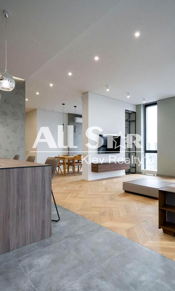 Luxury Penthouse in Chicago Central House, Goloseevsky District, Kyiv