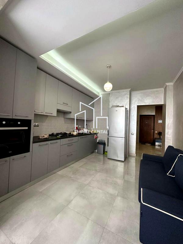 2-Room Apartment on Zaliznycha Street, Lviv