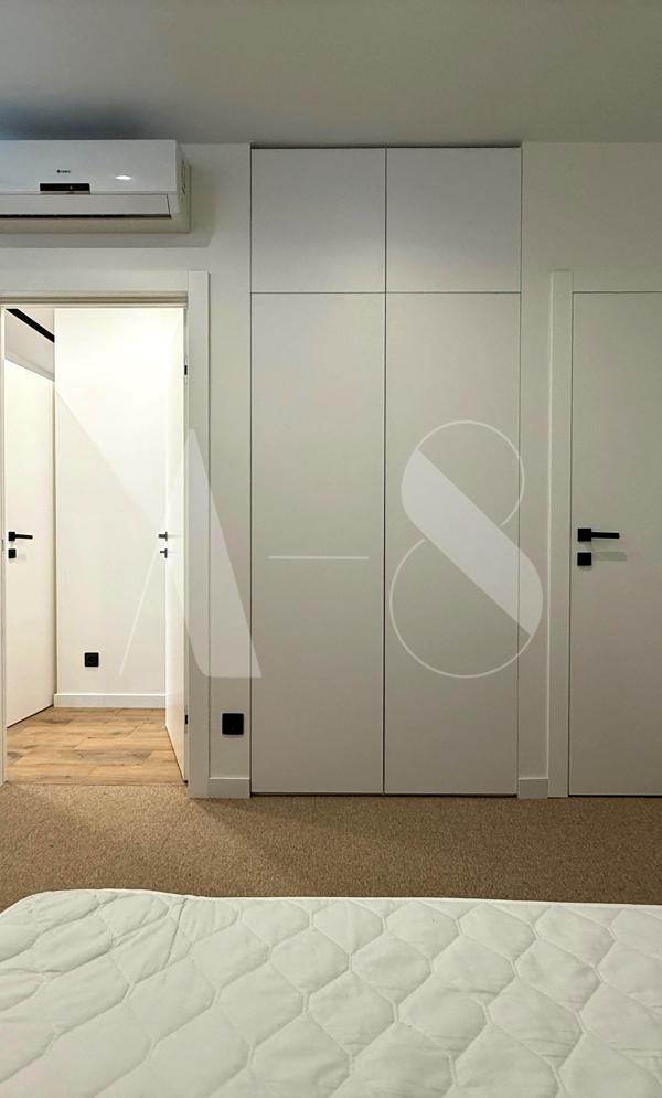 Spacious 4-bedroom apartment in Parus City complex, Lviv