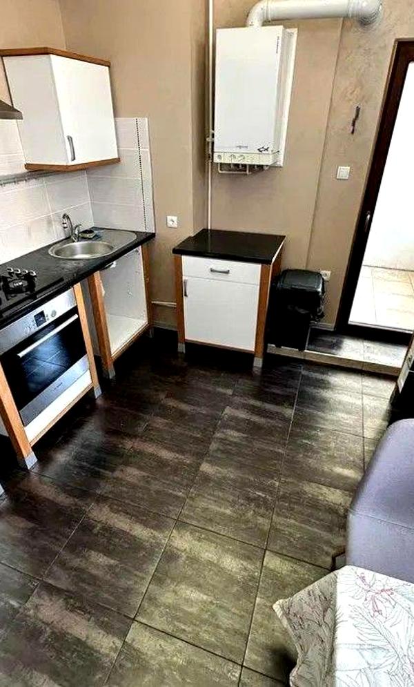 2-Room Apartment near Shevchenko Park, Fully Equipped