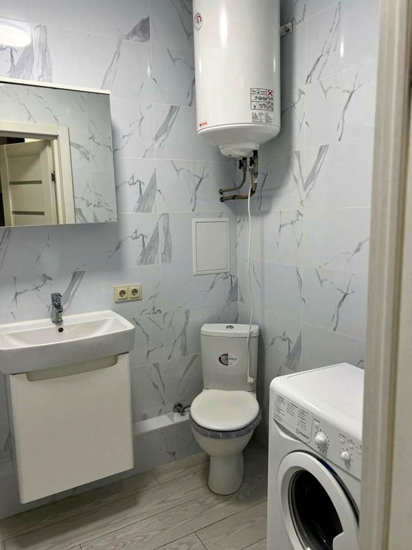 Modern Furnished Apartment in Nova Anglia Complex