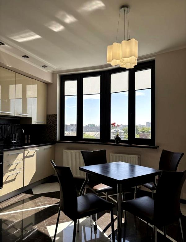 Spacious 1-bedroom apartment with studio kitchen near Gymnasium Embankment