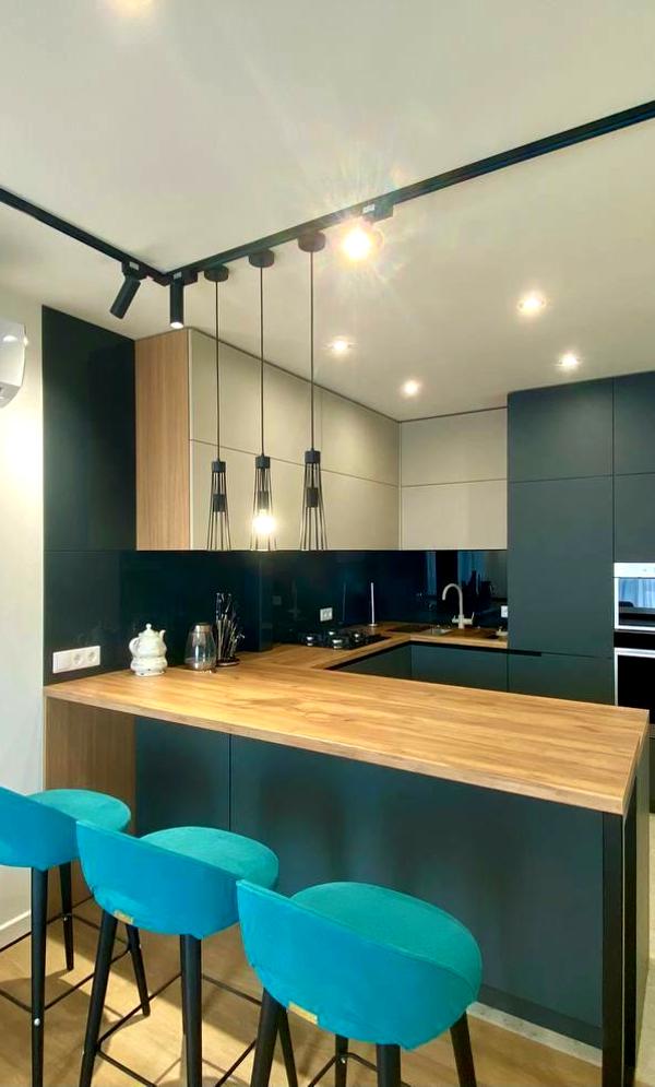 1-Bedroom Apartment in Greenville Park with Designer Renovation