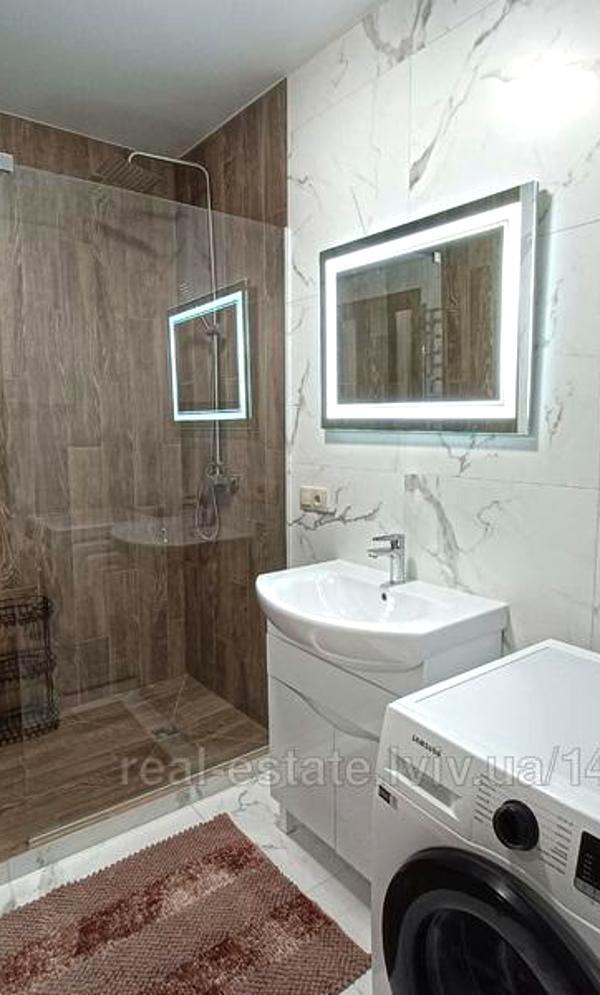 Fully Furnished Apartment with Euro Renovation in Kontinient Complex