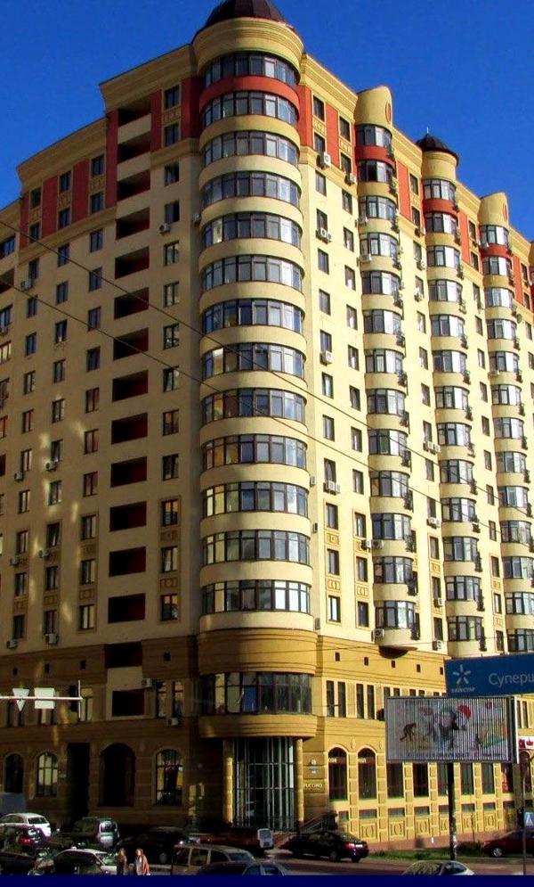 1-Bedroom Apartment on Viacheslava Chornovola Street, 15th Floor with Smart Amenities