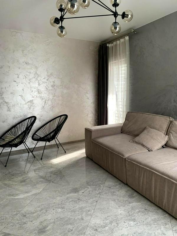 3-Room Apartment in Lviv with Designer Renovation and Modern Amenities