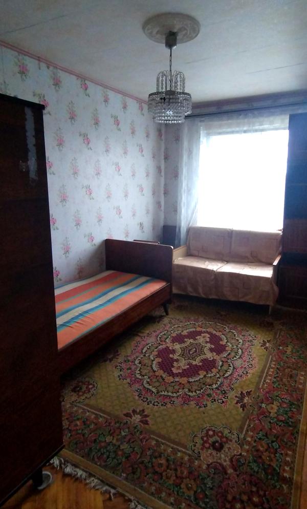 2-кімнатна квартира на Салтівці, 5 поверх, частковий ремонт