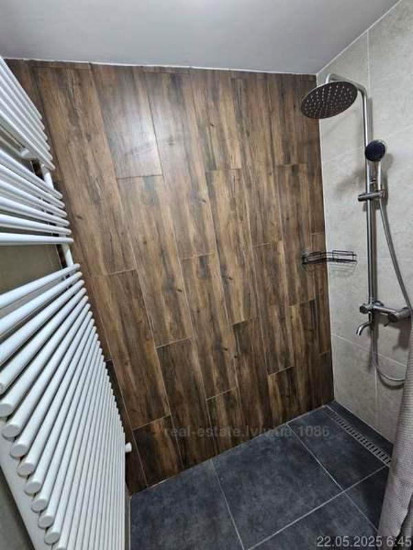 Fully Furnished Apartment with Separate Bedroom and Work Area