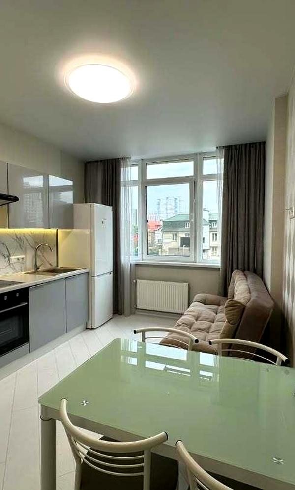 1-Bedroom Apartment at 31 Zhemchuzhina, 9 Fontana Station