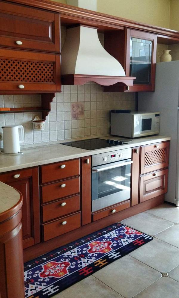 2-Room Apartment in Pechersk District with Excellent Renovation