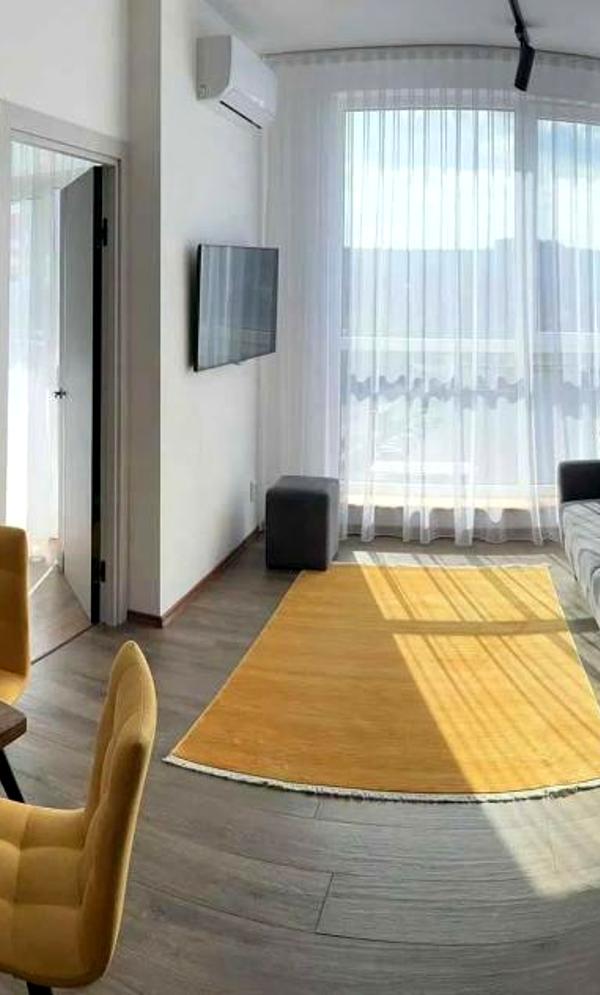 Stylish 1-bedroom apartment in new building, 5th Avenue complex