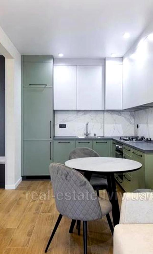 Modern Apartment with Designer Interior and Quality Furnishings
