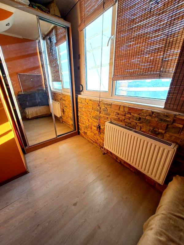 Three-room apartment in new building with designer renovation