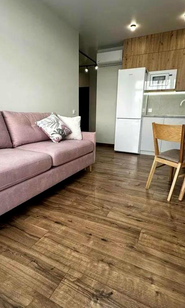 2-Room Apartment near Heroiv UPA Street with Modern Amenities