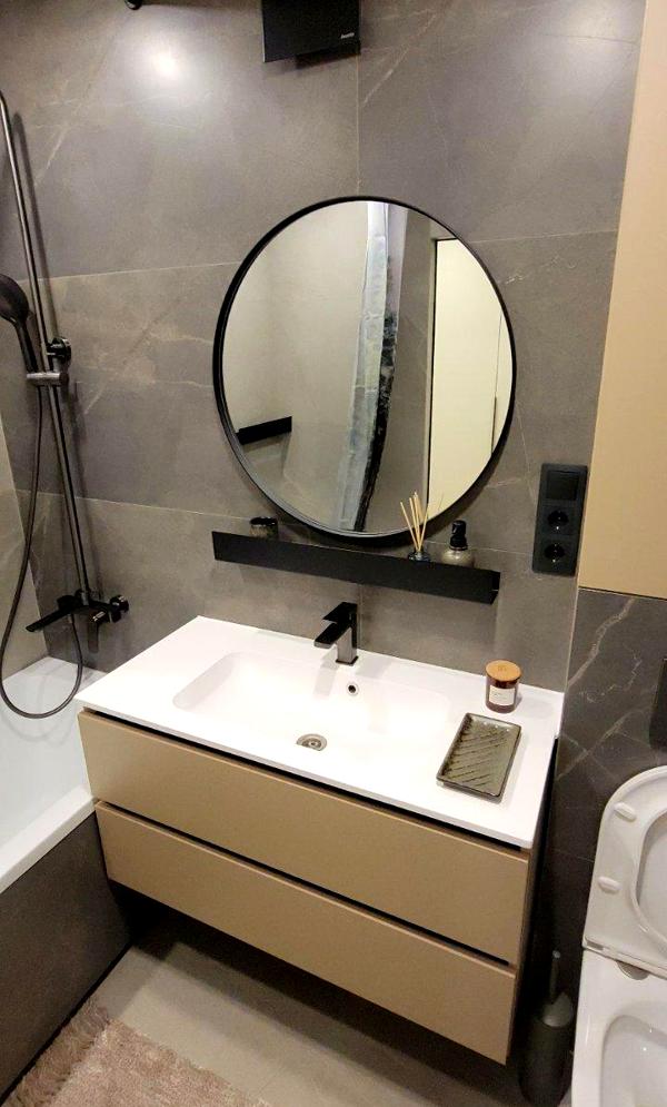Fully Furnished 1-Bedroom Apartment with Modern Design